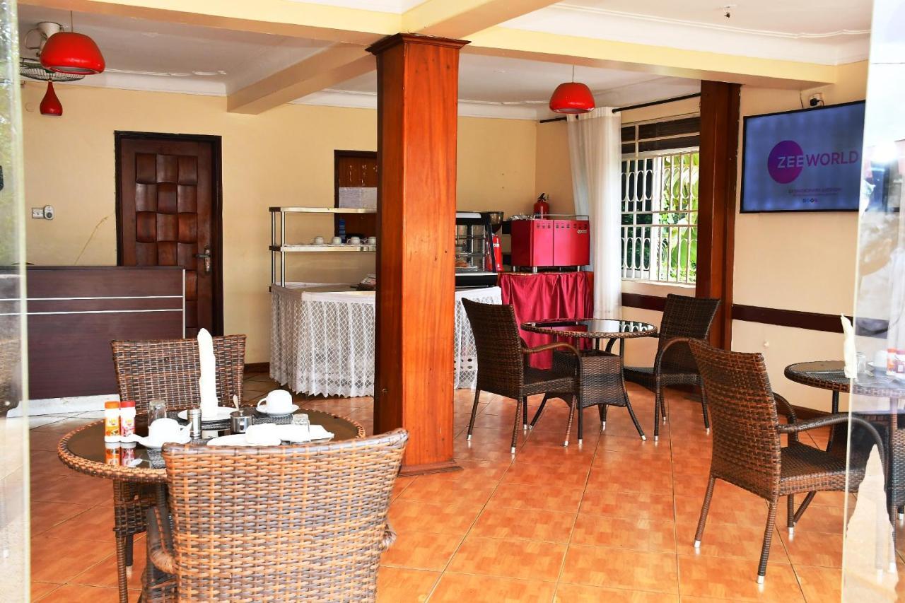 Florida Hotel Zaana Kampala Kültér fotó