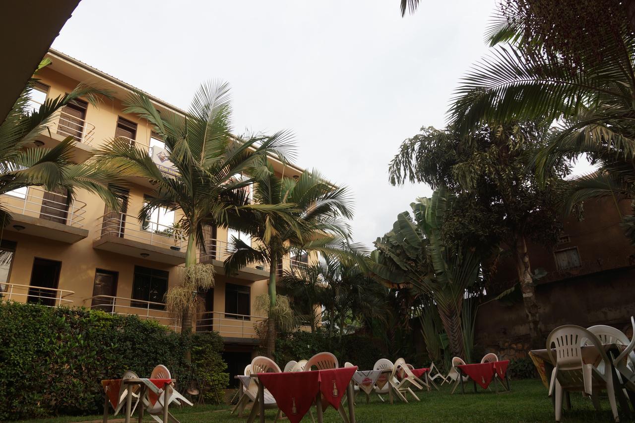 Florida Hotel Zaana Kampala Kültér fotó